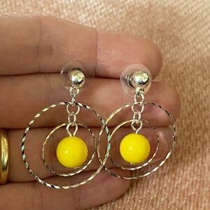 Silver Tone/Yellow Bead Twisted Hoops Earrings